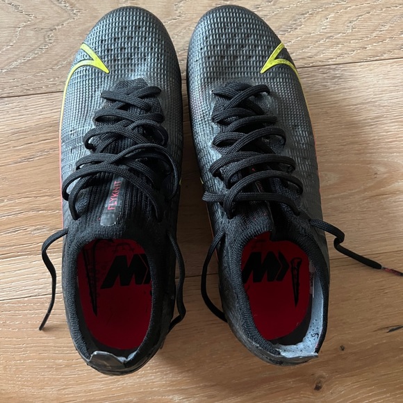 Nike Mercurial Vapor 14 Elite FG Soccer Cleat - Picture 2 of 5